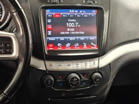 Used 2019 Dodge Journey GT AWD/4WD image 6