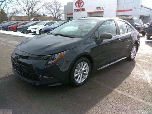 New 2026 Toyota Corolla LE image 5