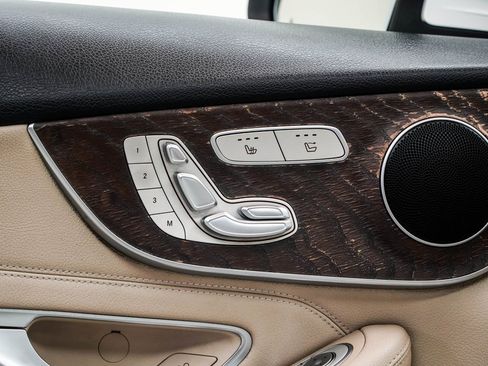 Used 2018 Mercedes-Benz C 300 Cabriolet image 29