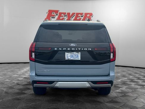 Certified 2025 Ford Expedition Platinum w/ Driver's Package image 4