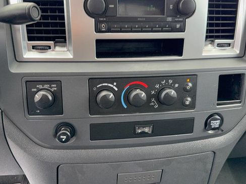 Used 2008 Dodge Ram 1500 Truck SLT w/ Trailer Tow Group image 15