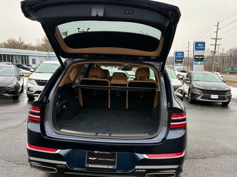 Used 2023 Genesis GV80 2.5T w/ Prestige 20" Package image 11