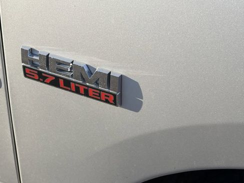 Used 2018 RAM 1500 Big Horn image 5