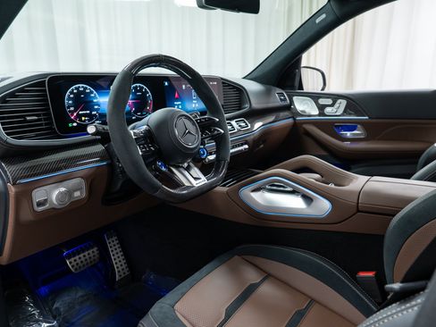 New 2026 Mercedes-Benz GLS 63 AMG 4MATIC image 13