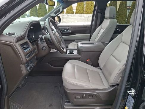 Used 2023 Chevrolet Tahoe Z71 w/ Luxury Package image 15