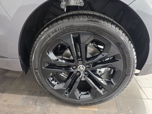 New 2026 Jaguar F-PACE R-Dynamic S AWD/4WD image 13
