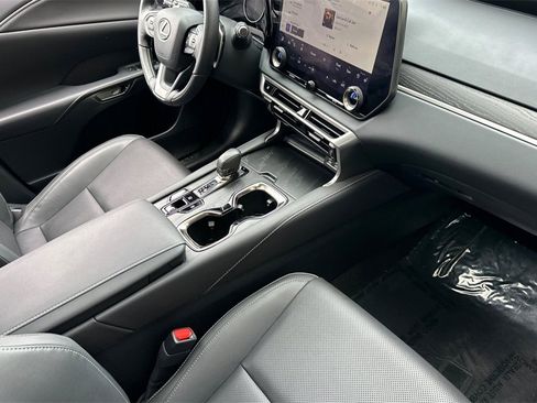 Certified 2024 Lexus RX 350 Premium image 18