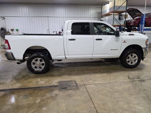 Used 2024 RAM 2500 Big Horn w/ Off Road Package AWD/4WD image 9