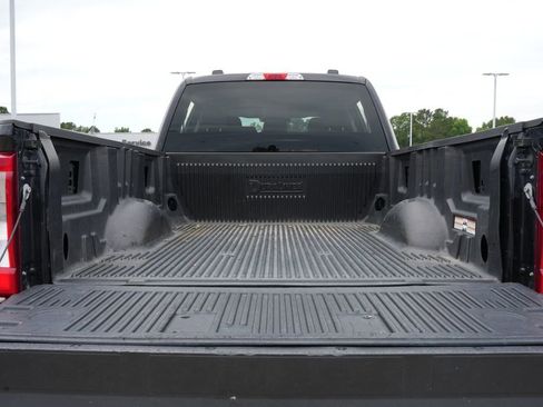 Used 2024 Ford F250 XLT AWD/4WD image 19