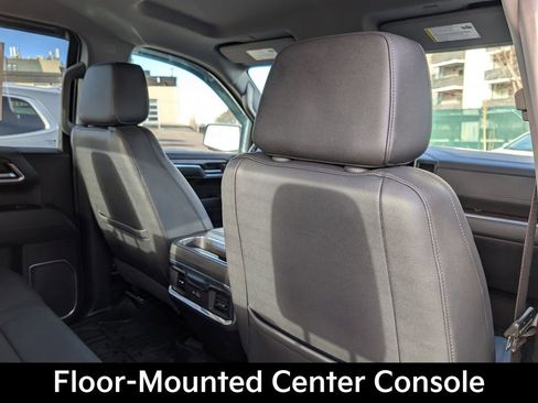 Used 2022 GMC Sierra 1500 SLT image 17