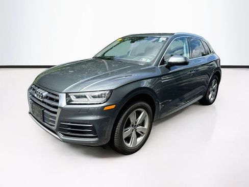 Used 2018 Audi Q5 2.0T Premium Plus w/ Premium Plus Package AWD/4WD image 4
