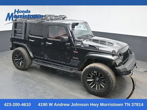 Used 2016 Jeep Wrangler Unlimited Sahara w/ Max Tow Package AWD/4WD image 1