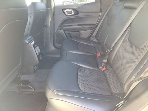 New 2026 Jeep Compass Latitude image 5