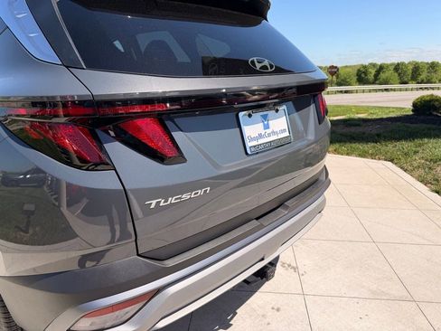 Used 2025 Hyundai Tucson SEL FWD image 33
