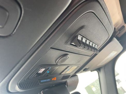 Used 2025 Ford Bronco Raptor AWD/4WD image 20