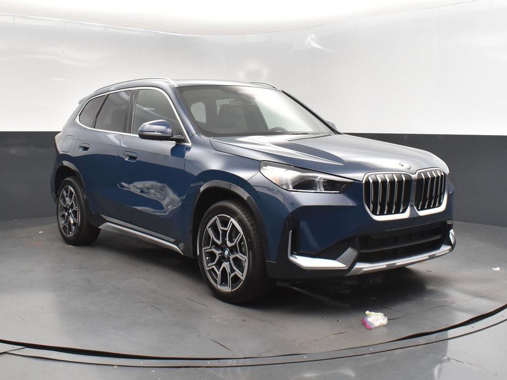 Certified 2026 BMW X1 xDrive28i w/ Convenience Package AWD/4WD image 9