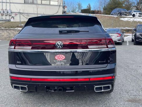 New 2026 Volkswagen Atlas Cross Sport SEL Premium R-Line image 7