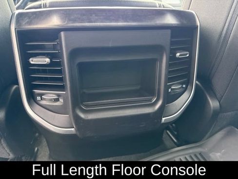 Used 2022 RAM 1500 Big Horn AWD/4WD image 40