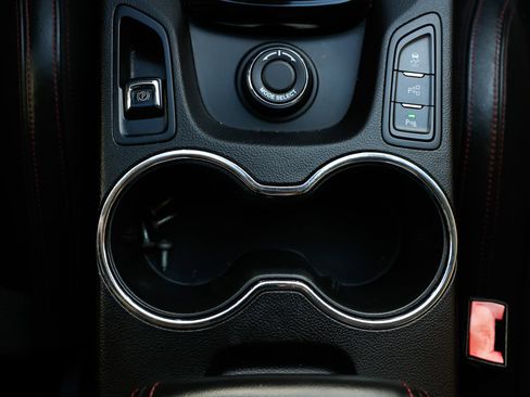 Used 2015 Chevrolet SS image 46