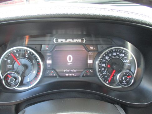Used 2020 RAM 2500 Laramie AWD/4WD image 17