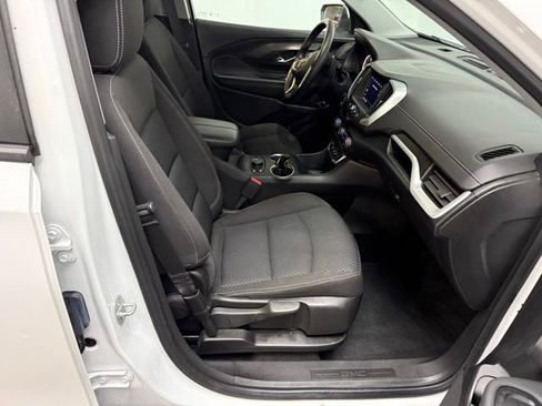 Certified 2023 GMC Terrain SLE w/ Driver Convenience Package image 36