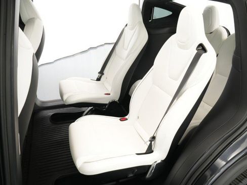 Used 2023 Tesla Model X Plaid image 50