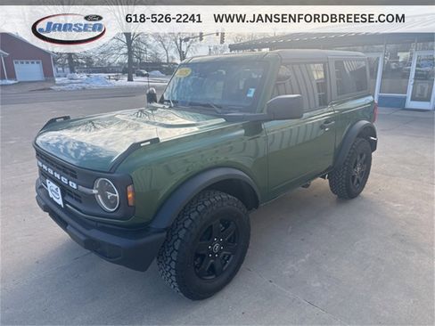 New 2025 Ford Bronco 2-Door image 3