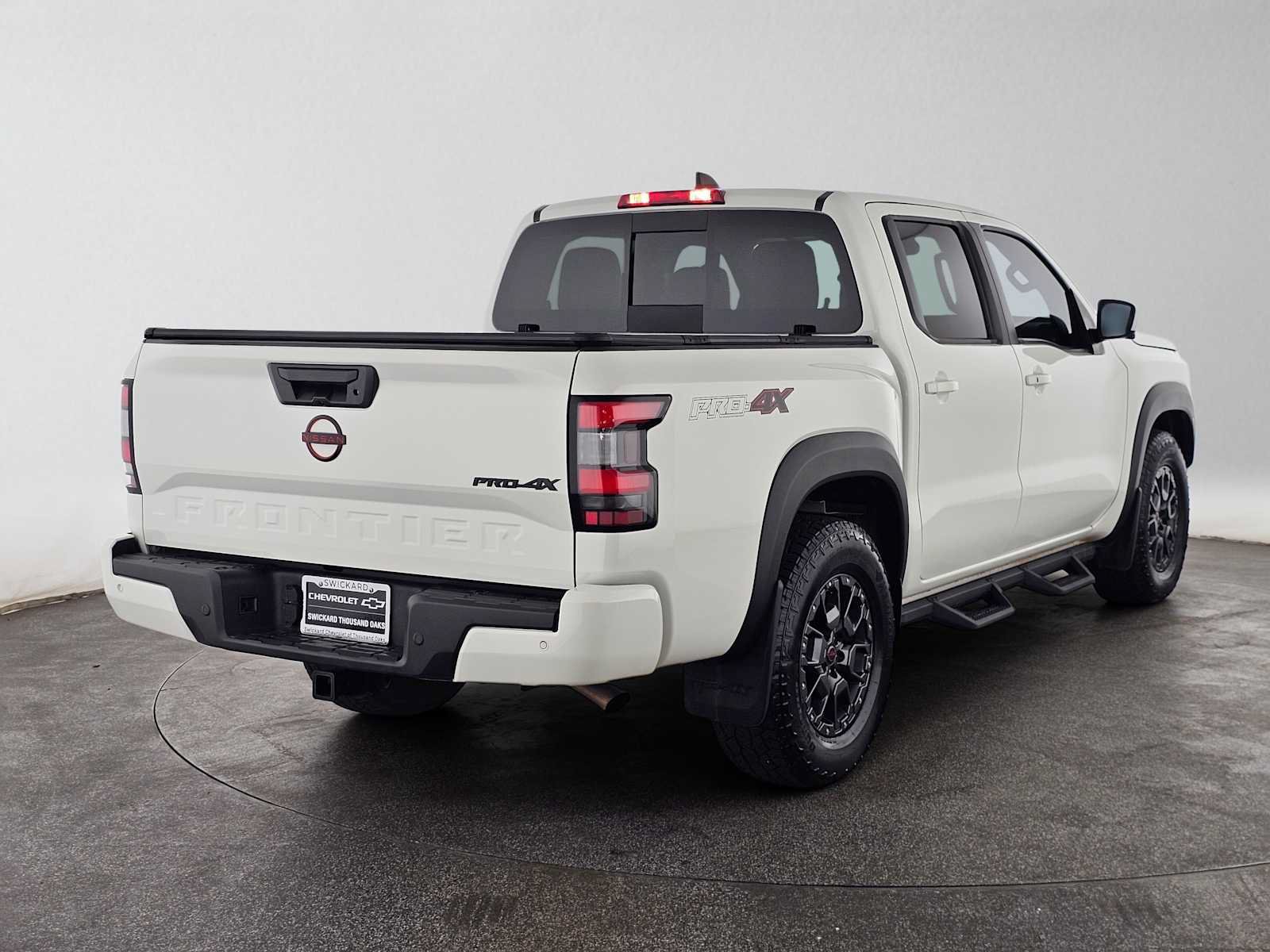 Used 2024 Nissan Frontier PRO-4X w/ Pro Premium Package AWD/4WD image 3