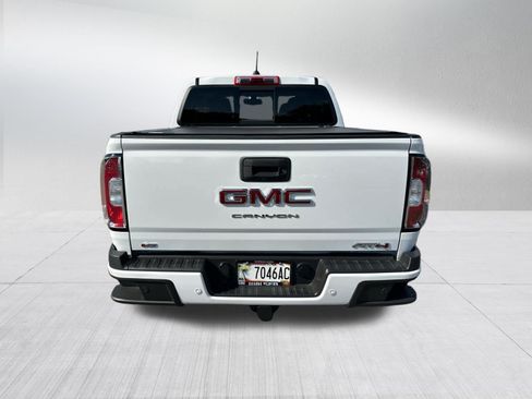 Used 2022 GMC Canyon AT4 w/ Trailering Package AWD/4WD image 5