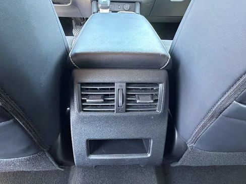 Used 2025 Mitsubishi Outlander SE AWD/4WD image 25