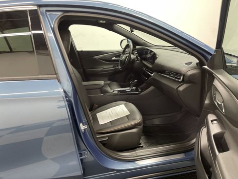 Used 2024 Buick Envista Avenir image 26