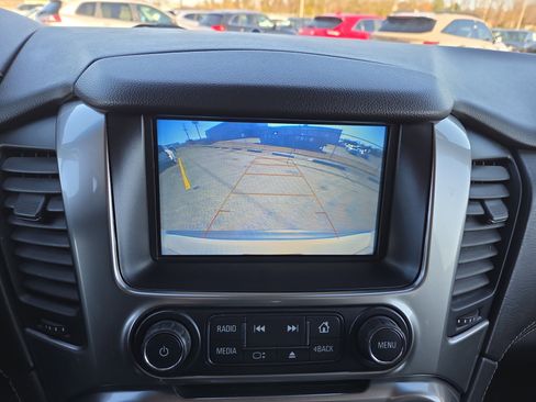 Used 2019 Chevrolet Tahoe LT image 15