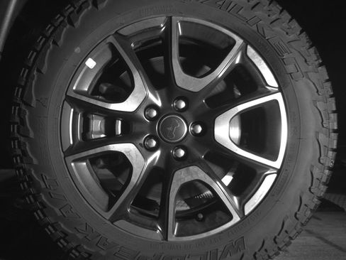 Used 2025 Jeep Compass Trailhawk image 9