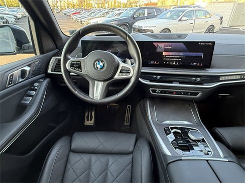 Certified 2024 BMW X7 xDrive40i w/ M Sport Package image 13