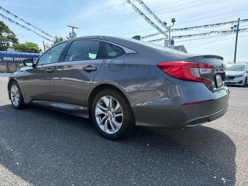 Used 2018 Honda Accord LX image 5