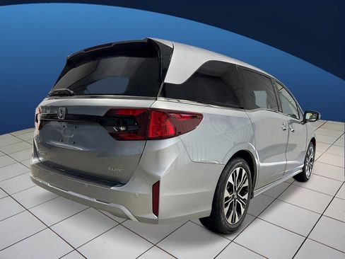 New 2026 Honda Odyssey Elite image 5