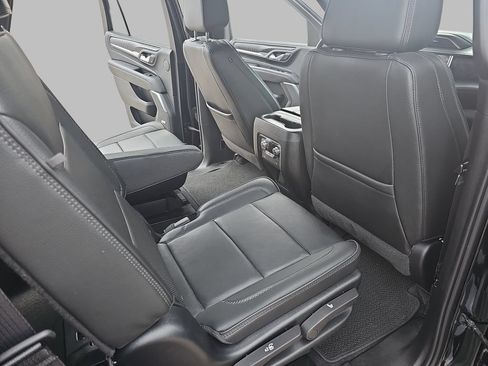 Certified 2022 GMC Yukon Denali w/ Max Trailering Package AWD/4WD image 14