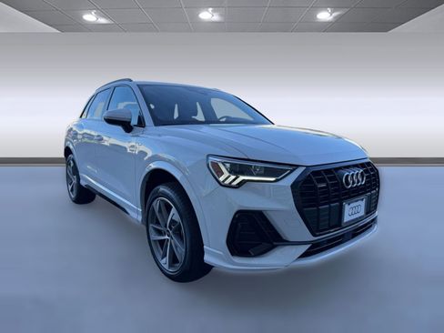 New 2025 Audi Q3 2.0T Premium image 7