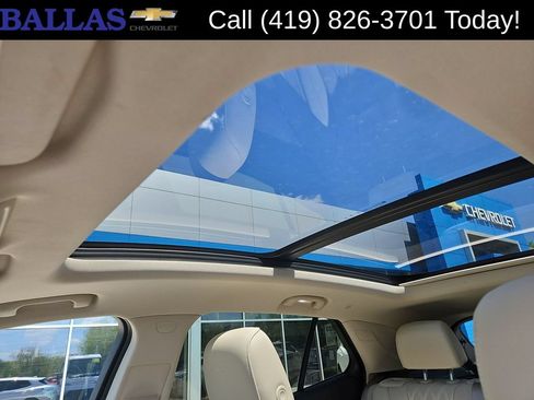 Certified 2023 Buick Envision Avenir AWD/4WD image 19