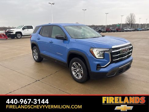 Used 2025 GMC Terrain Elevation image 8