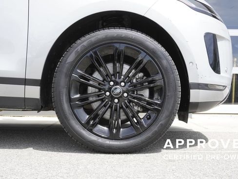 Used 2025 Land Rover Range Rover Evoque S AWD/4WD image 33
