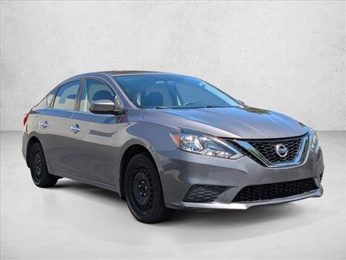 Used 2016 Nissan Sentra S FWD image 3