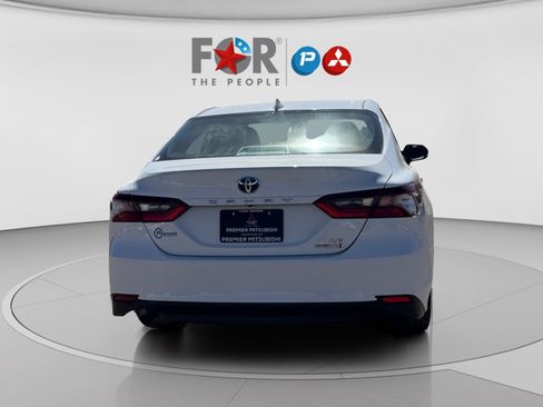 Used 2023 Toyota Camry LE image 4