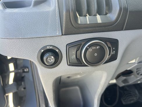 Used 2019 Ford Transit 250 148 High Roof Extended RWD image 10