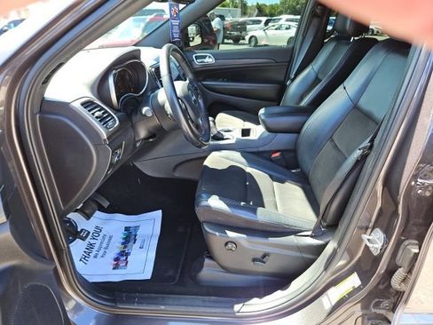 Used 2020 Jeep Grand Cherokee Altitude AWD/4WD image 20