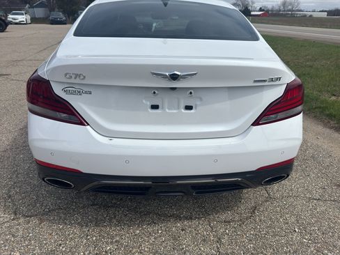 Used 2021 Genesis G70 3.3T w/ Sport Package image 9
