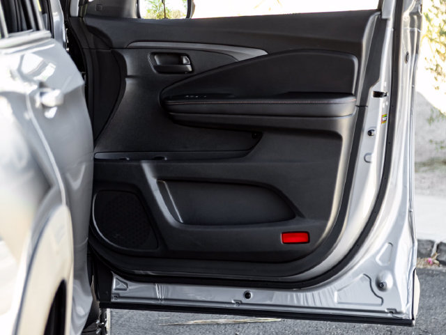 Used 2022 Honda Passport TrailSport image 32