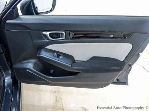 Used 2024 Honda Civic EX image 30