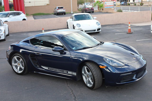 Used 2018 Porsche 718 Cayman w/ Sport Chrono Package RWD image 11