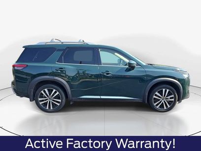 Used 2025 Nissan Pathfinder Platinum